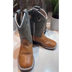 Cody James Boys Cowboy Boits sz 6.0-D